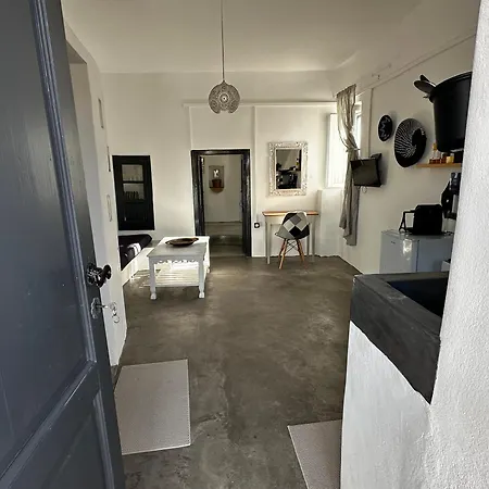 The Grandma's Apartman *